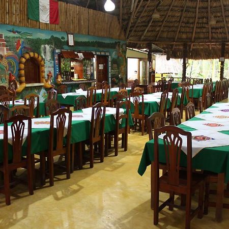 Hotel Nueva Alianza Frontera Corozal Exteriör bild