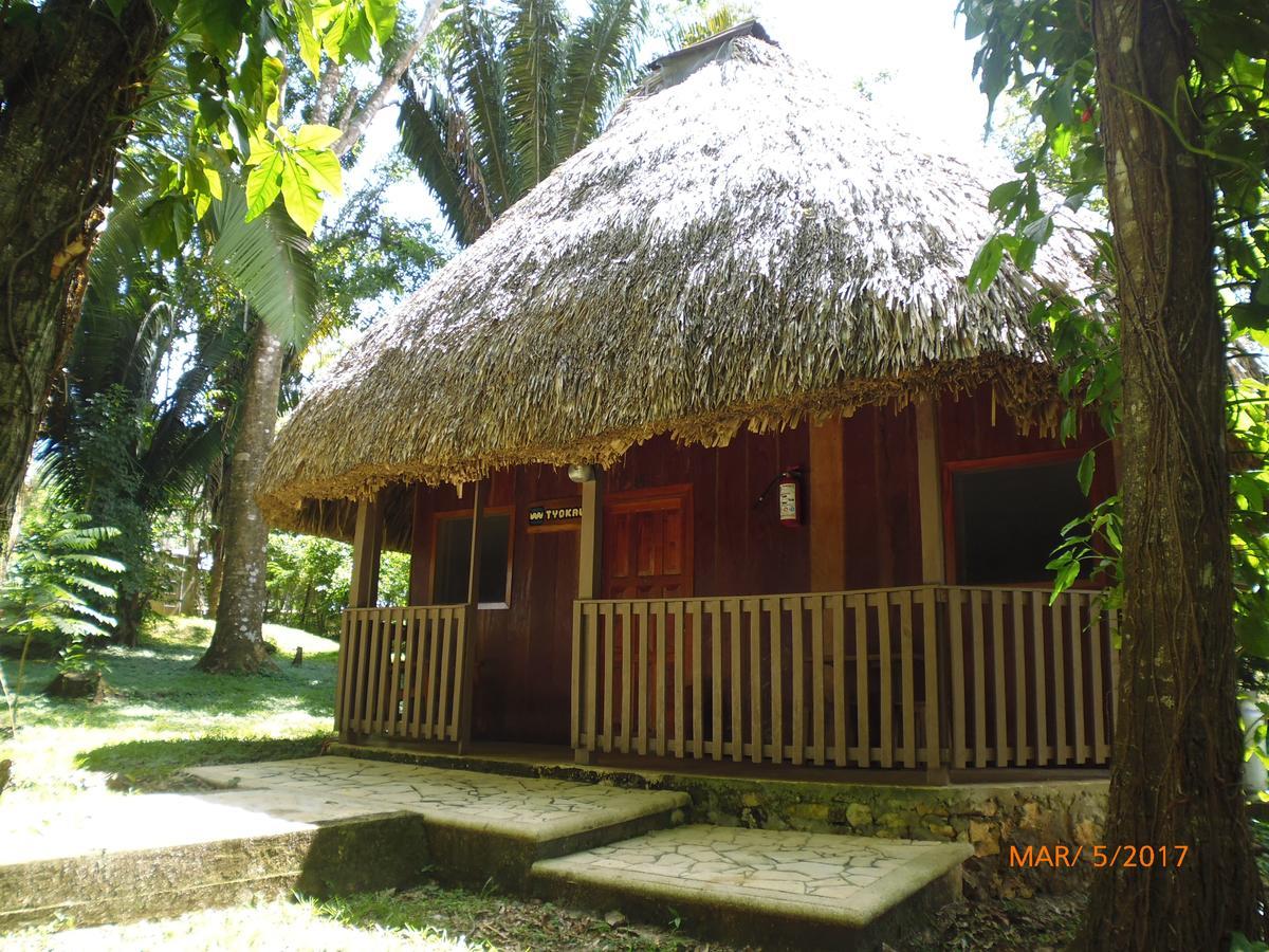 Hotel Nueva Alianza Frontera Corozal Exteriör bild